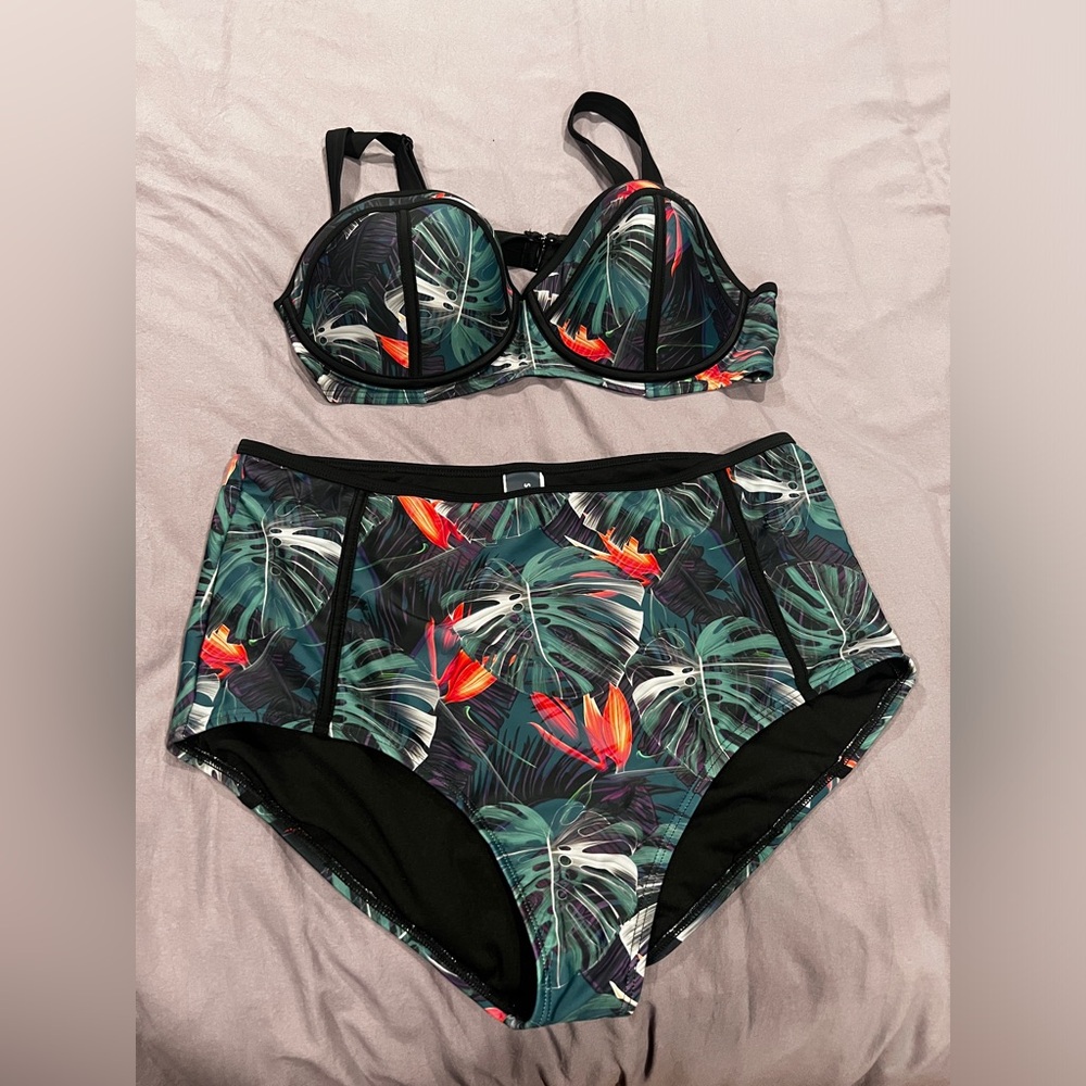 Swimsuits for All - Underwire Bikini Top and High Waist Swim Brief